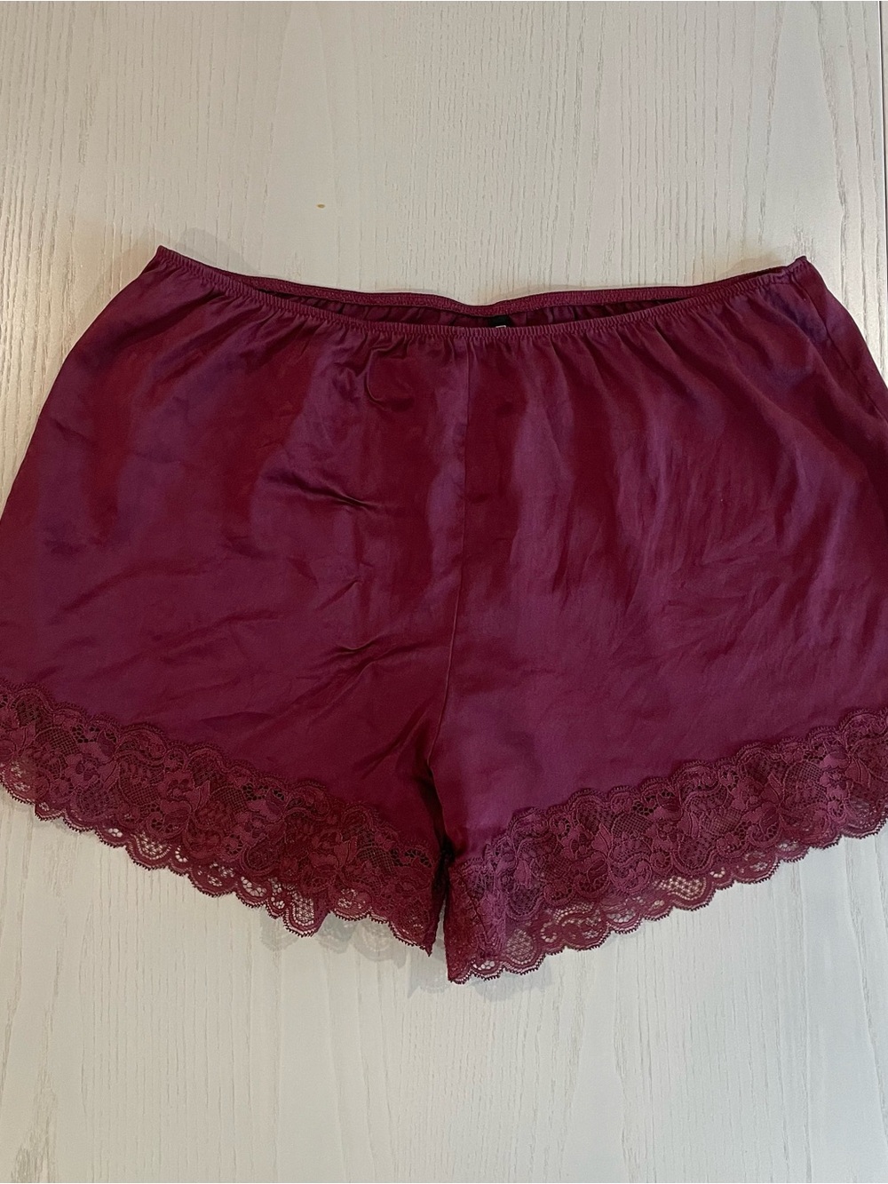 Intimissimi Silk Shorts with Lace (Dark Burgundy) - Picture 3 of 7